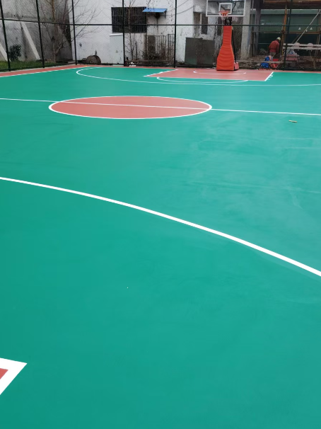 岚县 球场长期使用易出现地面开裂